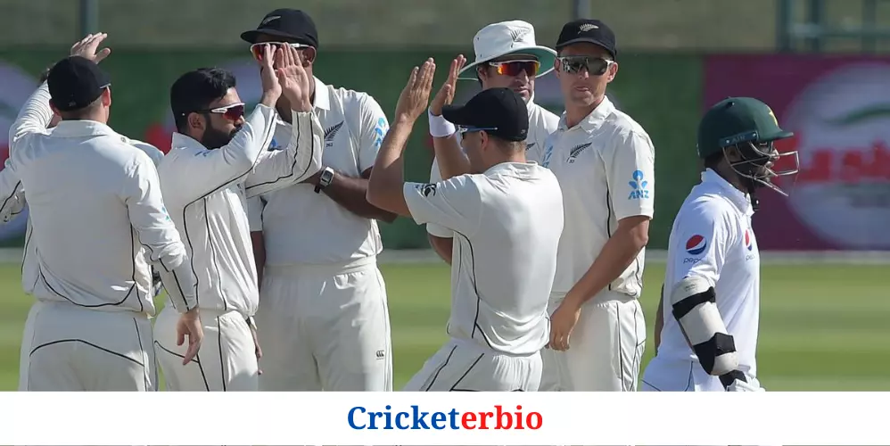 PAK Vs NZ: न्यूजीलैंड के खिलाफ टेस्ट सीरीज में पाकिस्तान ने दिखाया जलवा, न्यूजीलैंड के ओपनर ने दिया करारा जवाब।